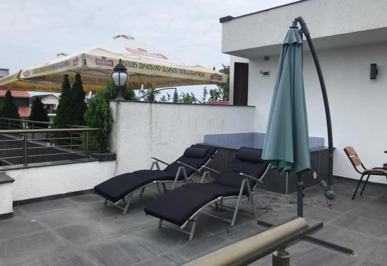 Aparthotel Family 乌雷基 外观 照片